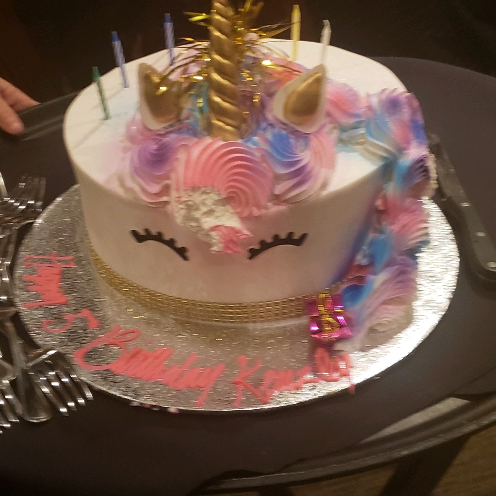 Meet your Posher, Robyn